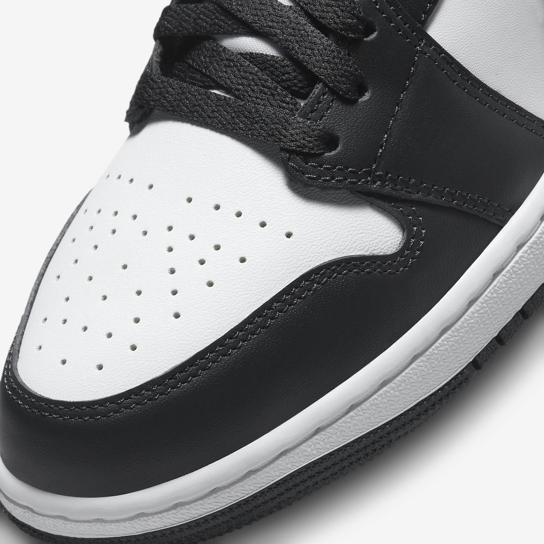 Air Jordan 1 Mid SE "Panda Elephant"