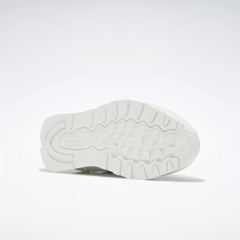 SNEEZE x Reebok Classic Leather "Ftwr White"