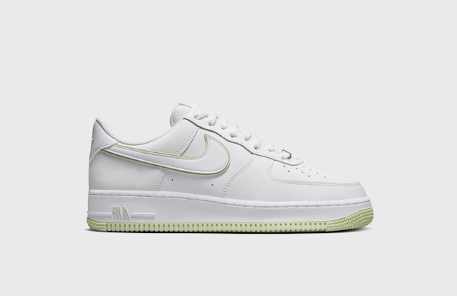 Nike Air Force 1 Low "Honeydew"