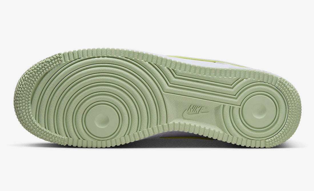 Nike Air Force 1 Low "Honeydew"