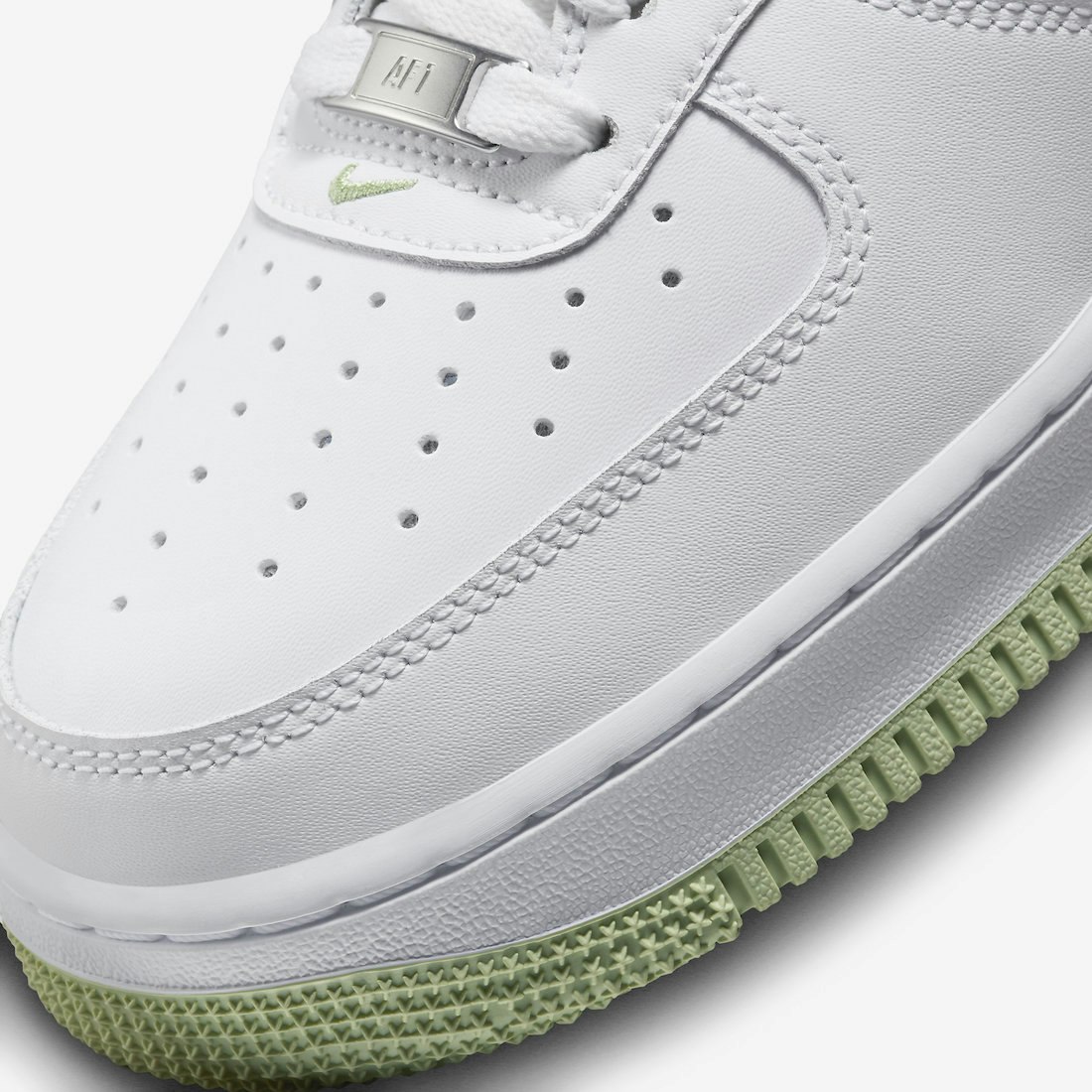 Nike Air Force 1 Low "Honeydew"