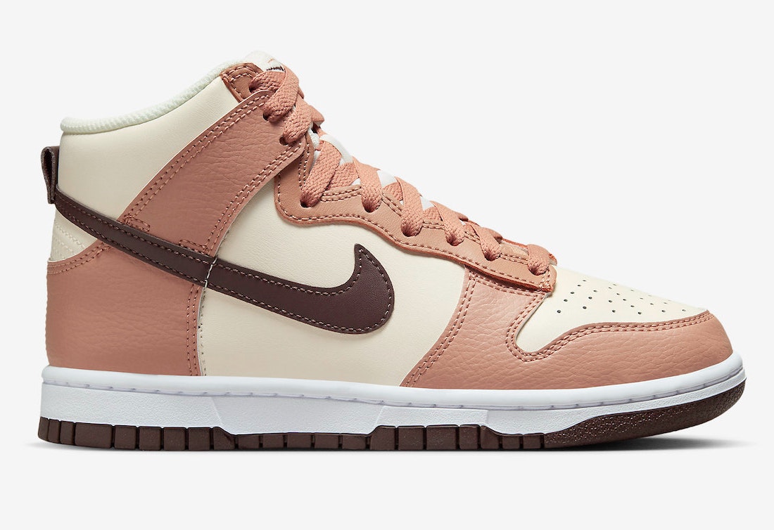 Nike Dunk High "Dusted Clay"
