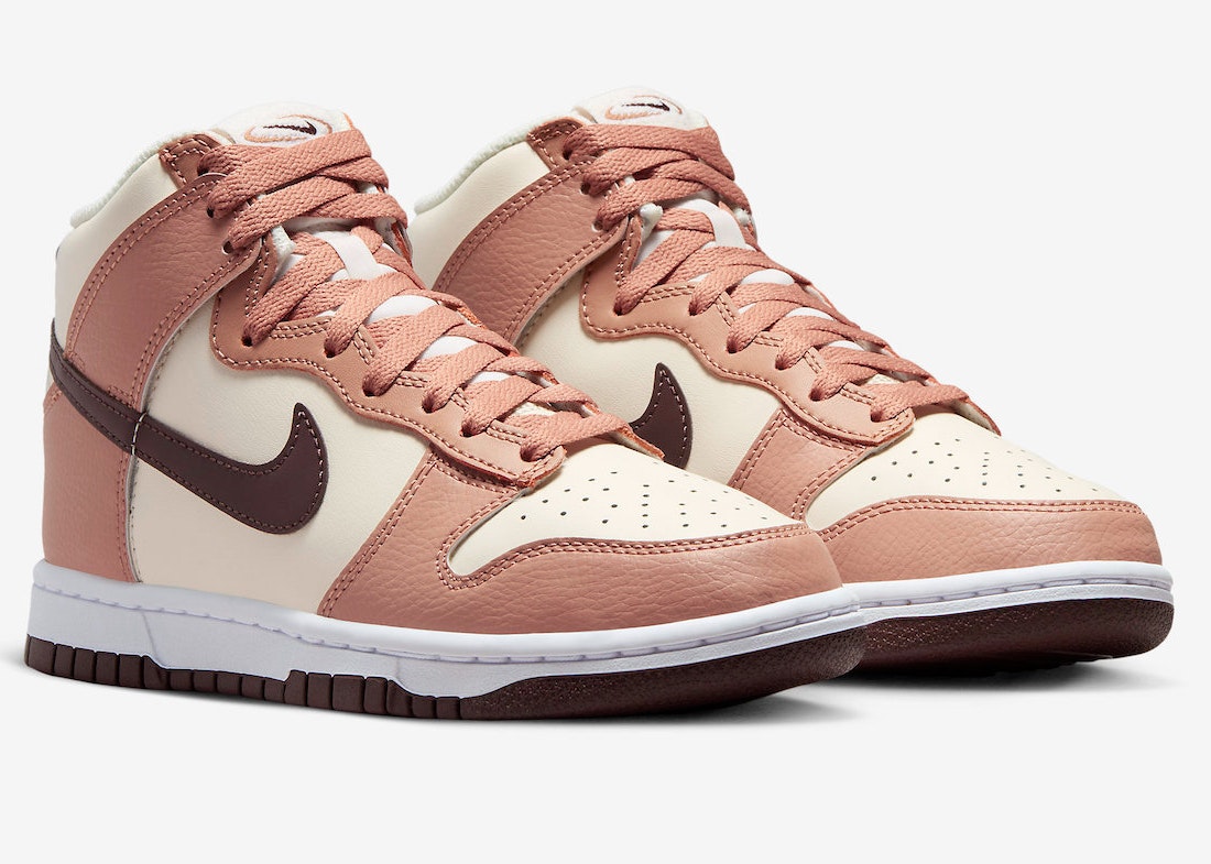 Nike Dunk High "Dusted Clay"