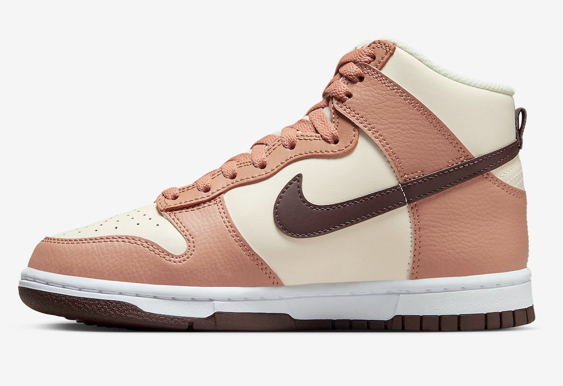 Nike Dunk High "Dusted Clay"