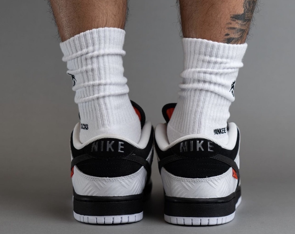 Nike SB Dunk Low x Tightbooth