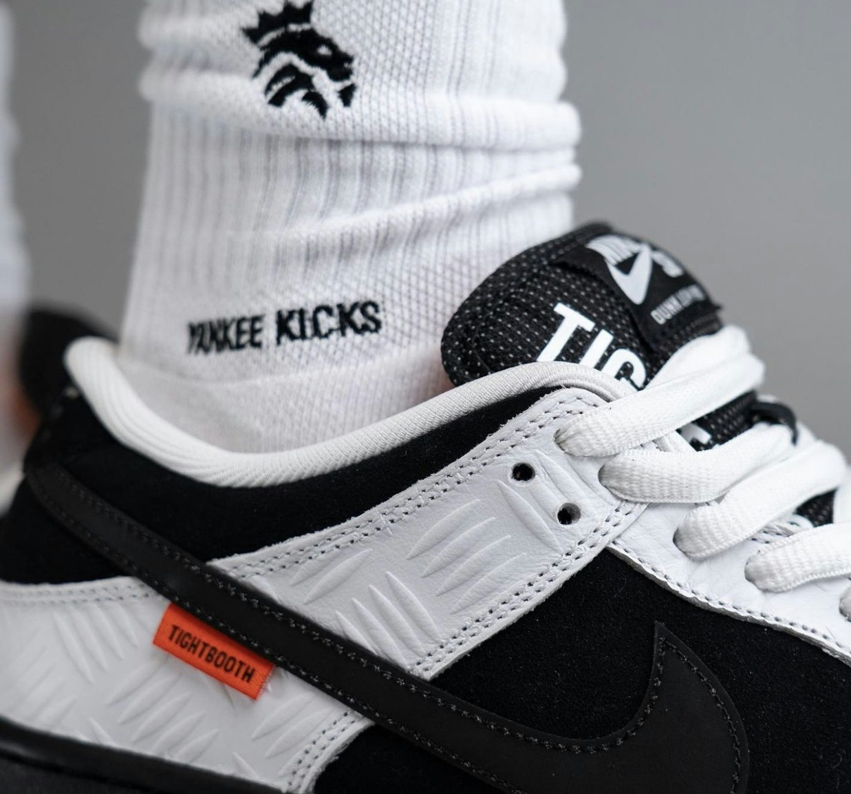 Nike SB Dunk Low x Tightbooth