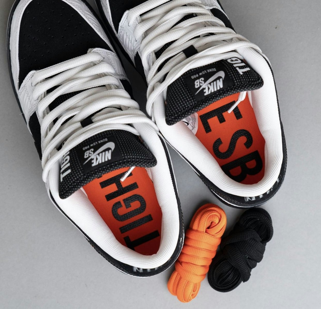 Nike SB Dunk Low x Tightbooth