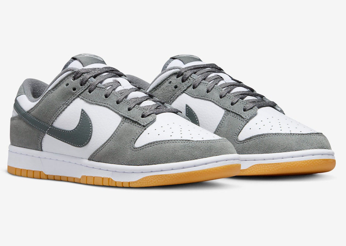 Nike Dunk Low "Smoke Grey"
