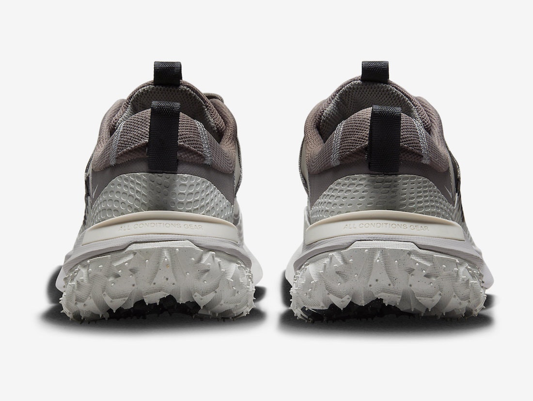 Nike ACG Mountain Fly 2 Low "Light Iron Ore"