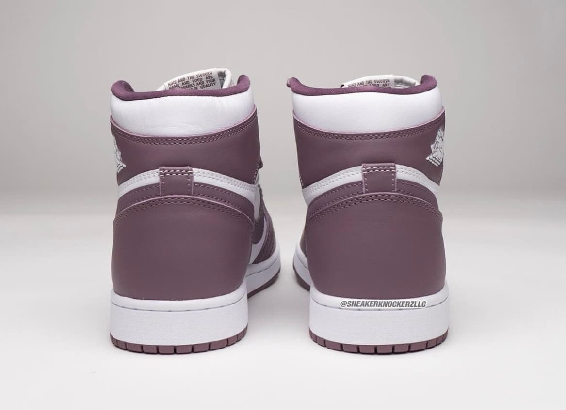 Air Jordan 1 High OG "Mauve"