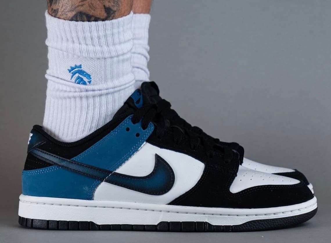 Sb dunk high industrial blue new arrivals