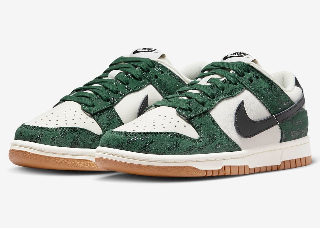 Nike Dunk Low WMNS "Green Snake"