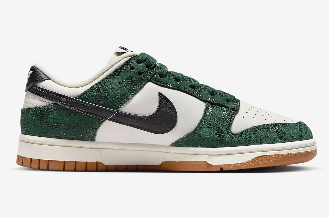 Nike Dunk Low WMNS "Green Snake"