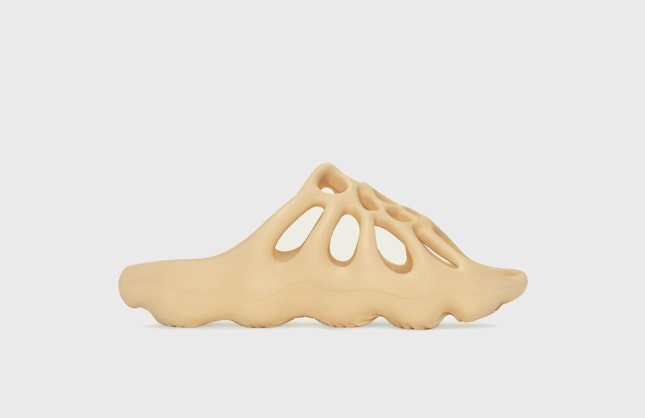 adidas Yeezy 450 Slide "Cream"