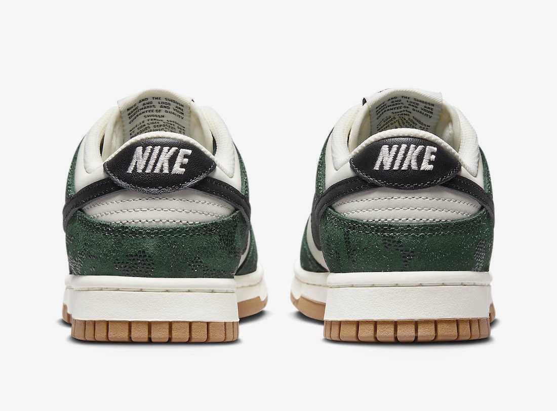 Nike Dunk Low "Green Snake"