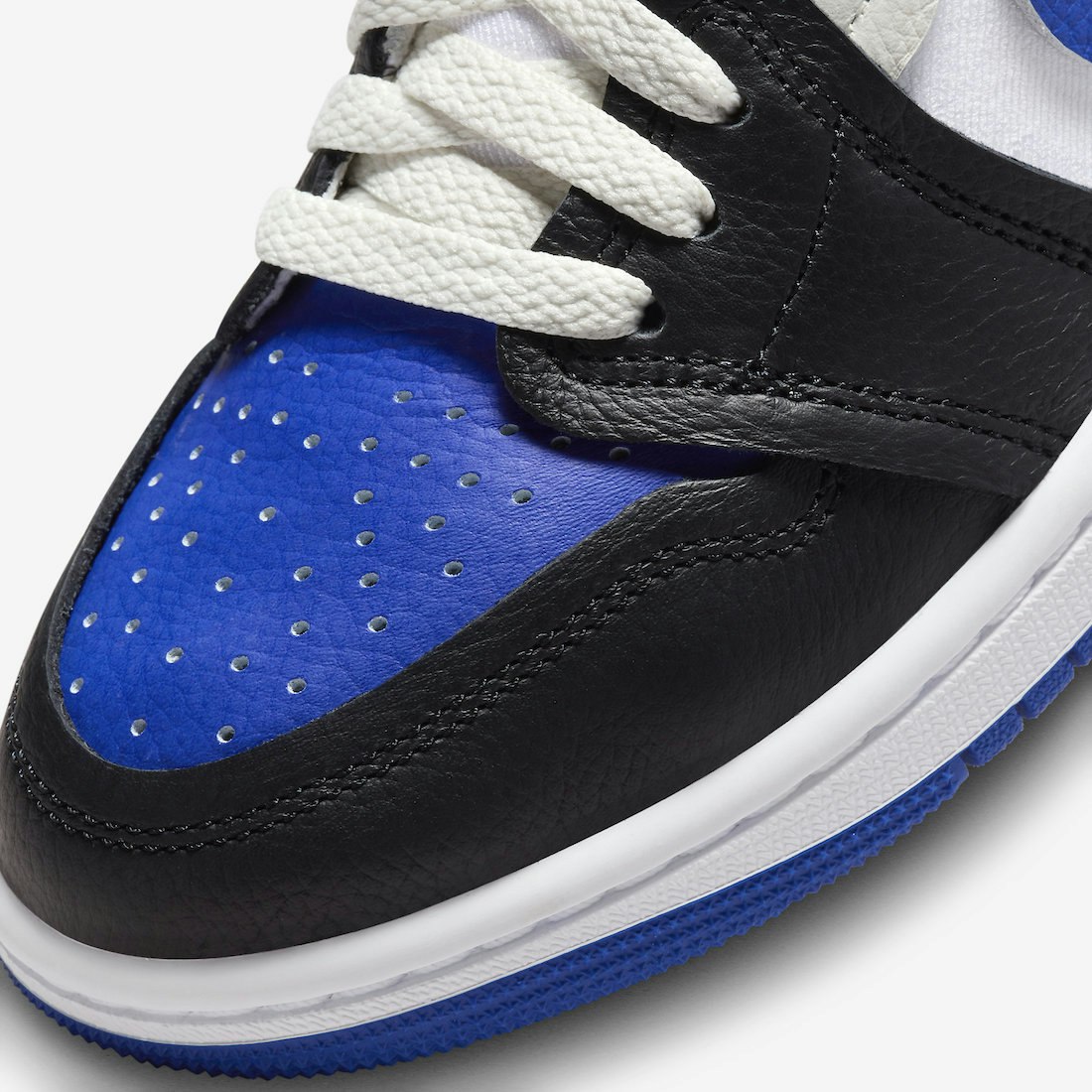 Air Jordan 1 MM High "Royal Toe"