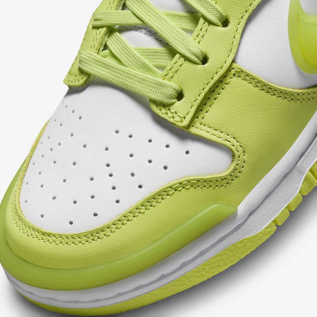 Nike Dunk Low Twist "Lemon Twist"