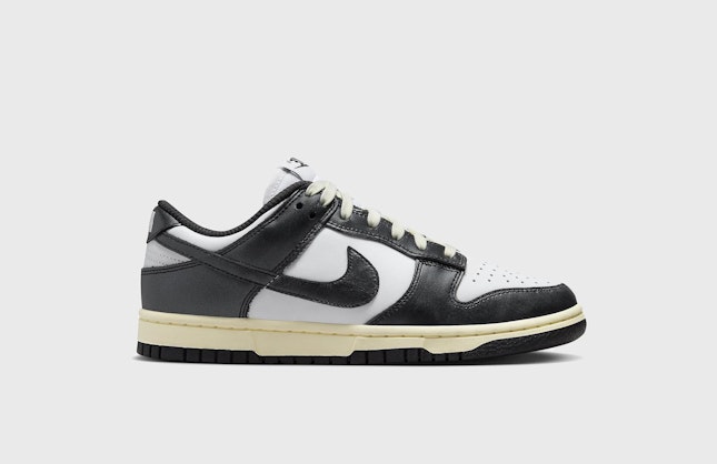 Nike Dunk Low "Vintage Panda"