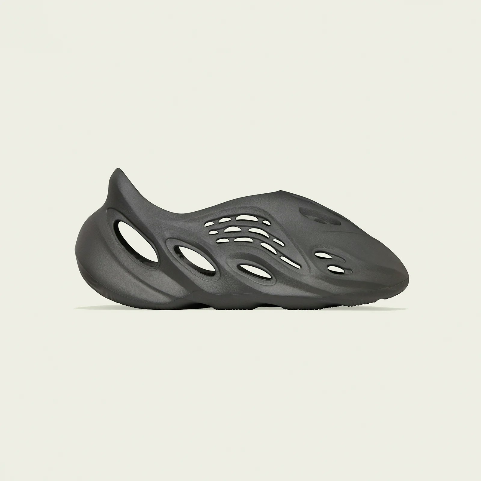 adidas Yeezy Foam Runner "Carbon"