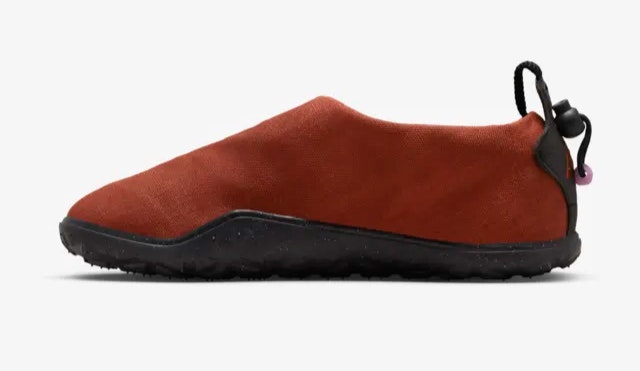 Nike ACG Air Moc "Rugged Orange"