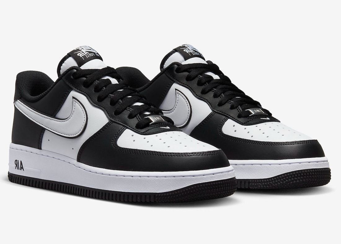 Nike Air Force 1 Low "Panda"