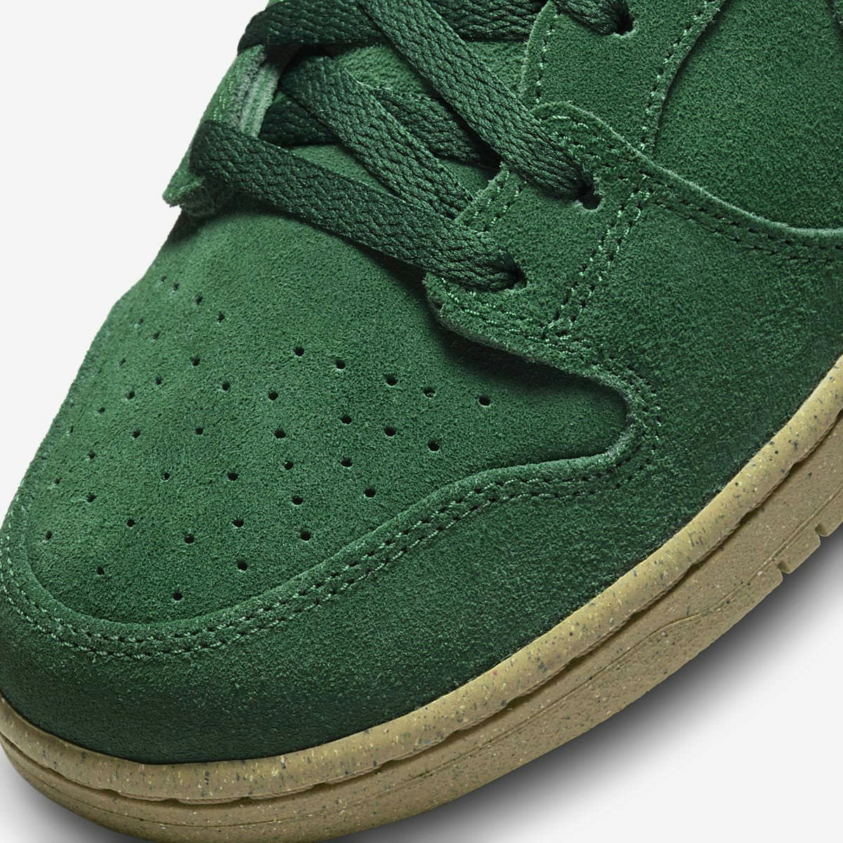 Nike SB Dunk High Decon "Gorge Green"