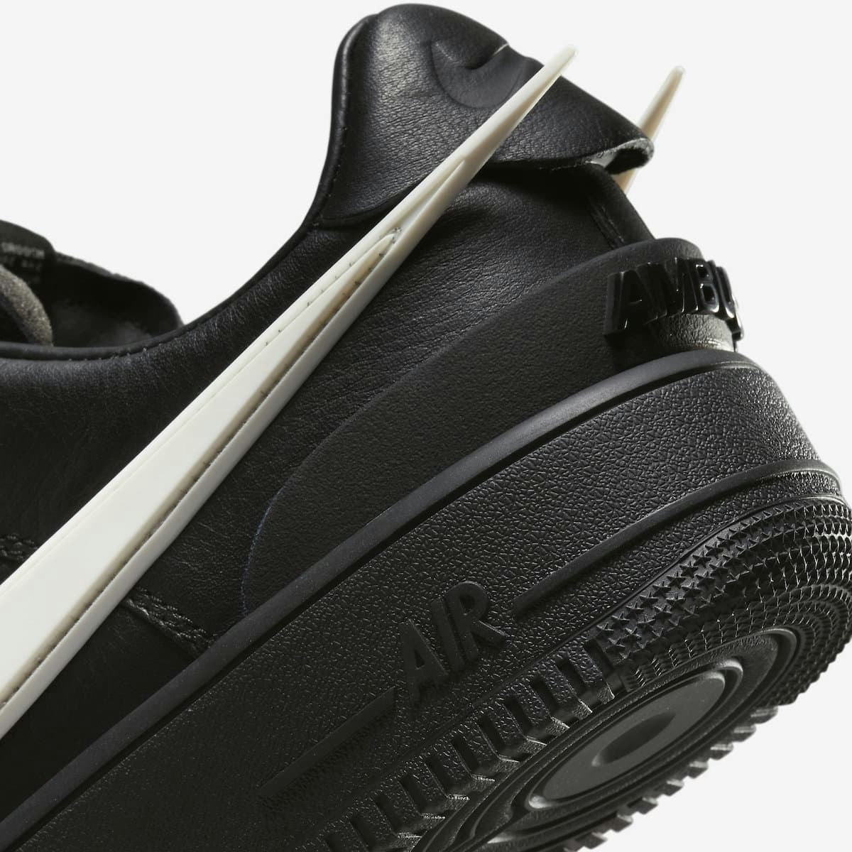 AMBUSH x Nike Air Force 1 Low "Black"