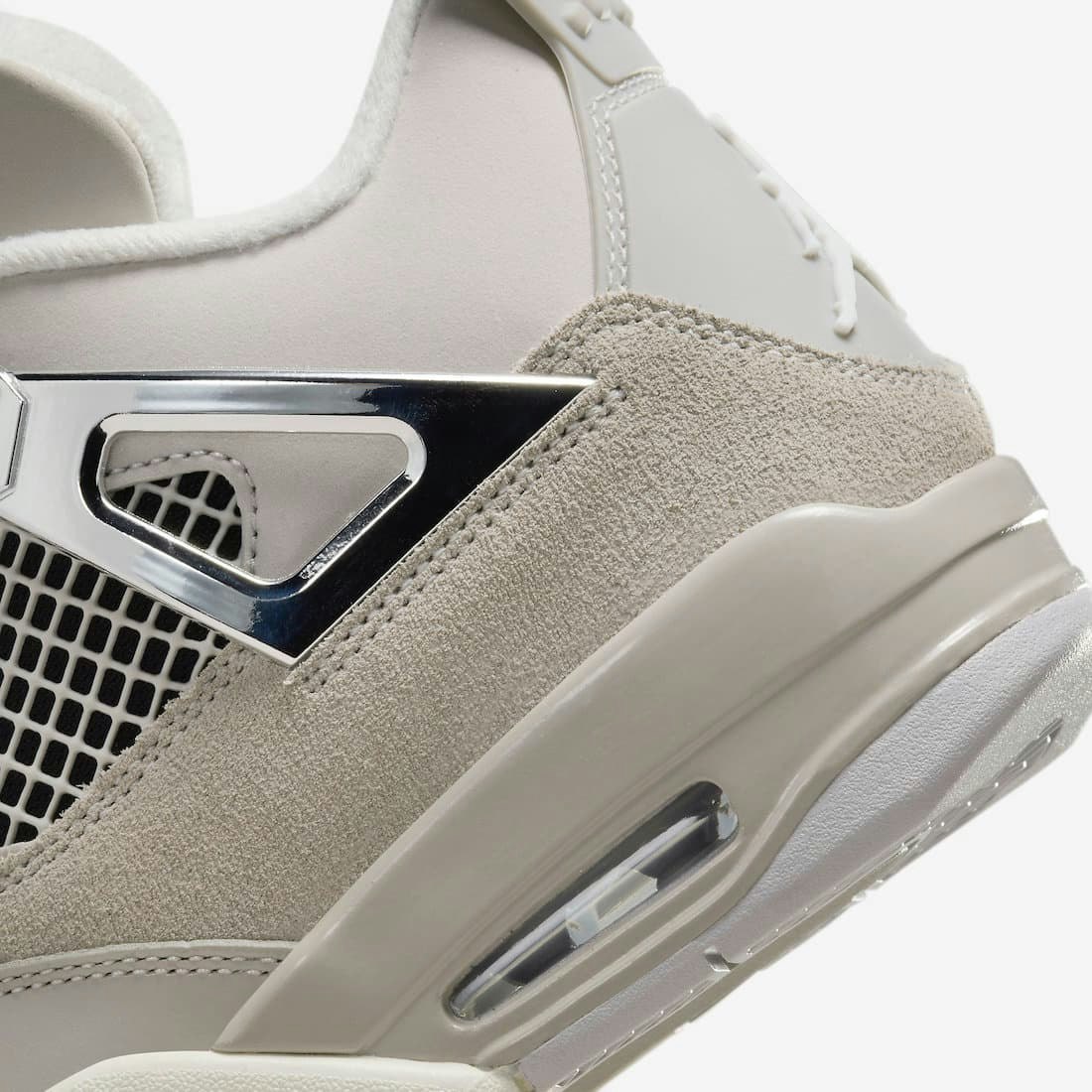 Air Jordan 4 WMNS “Frozen Moments”