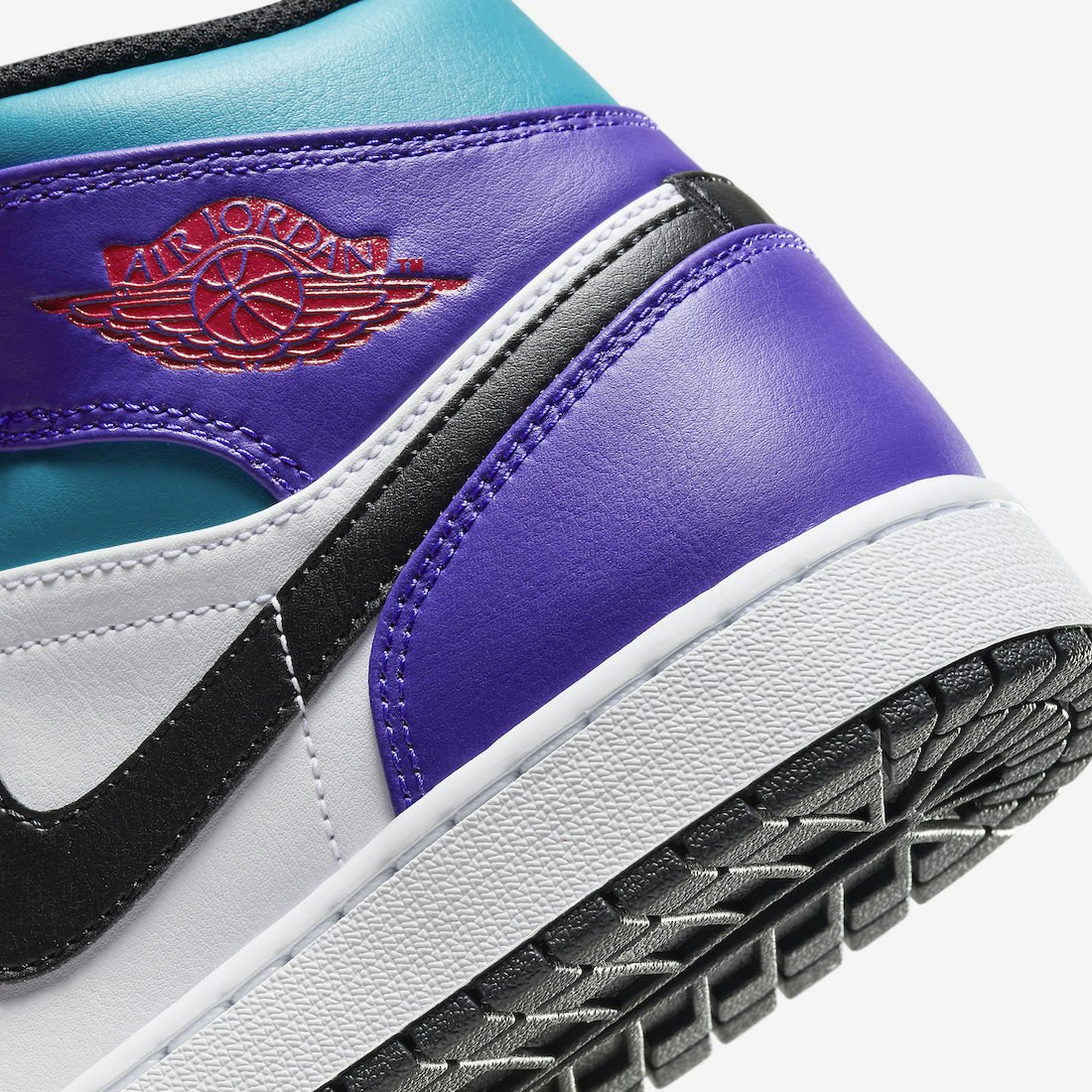 Air Jordan 1 Mid "Tropical Twist"
