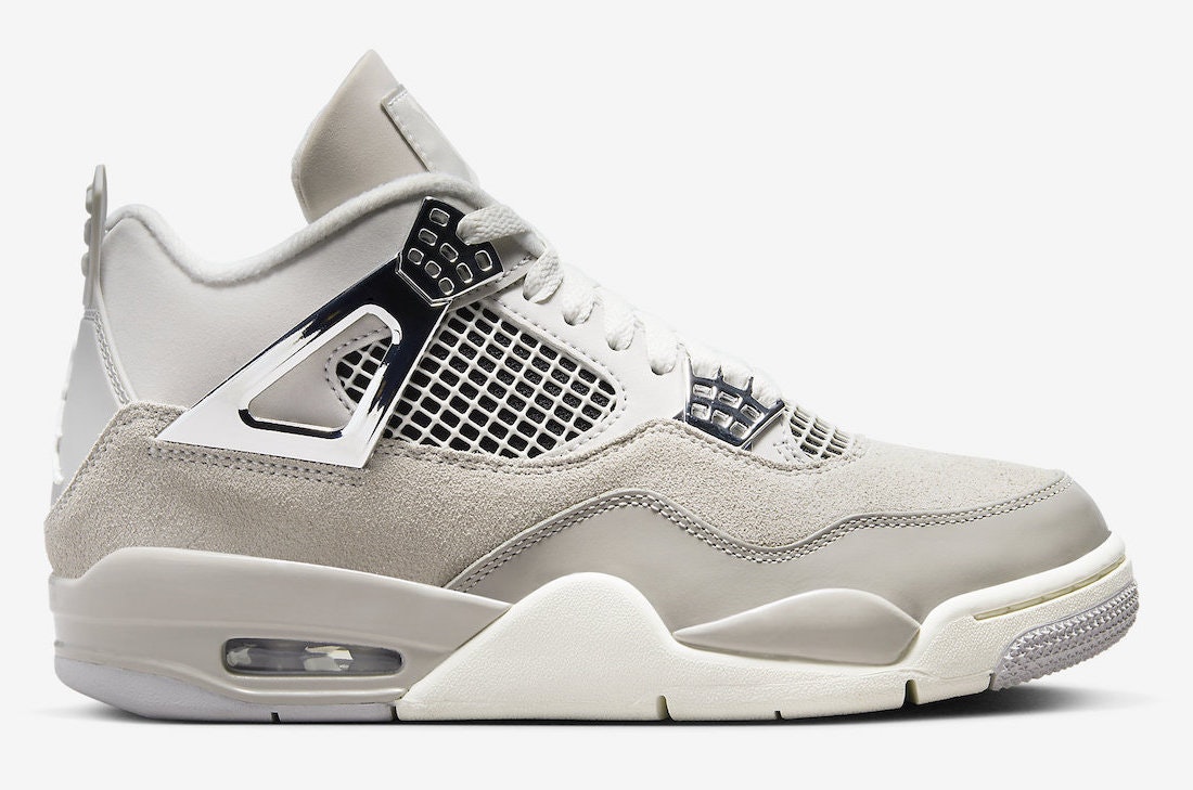 Air Jordan 4 "Frozen Moments"