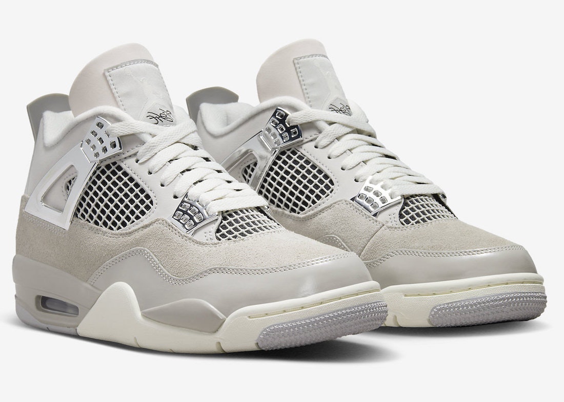 Air Jordan 4 "Frozen Moments"