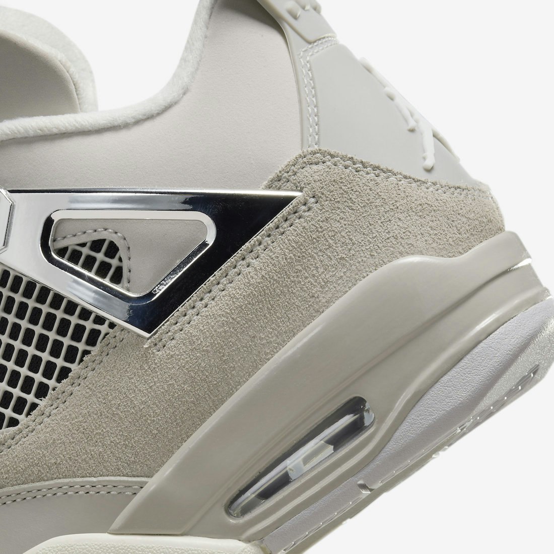 Air Jordan 4 "Frozen Moments"
