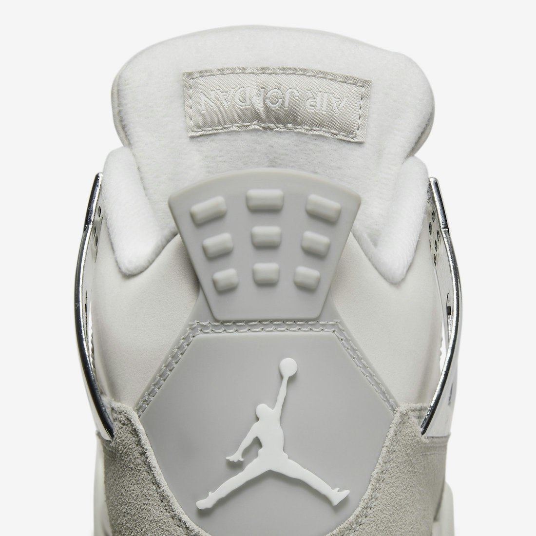 Air Jordan 4 "Frozen Moments"