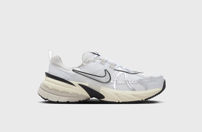 Nike Runtekk V2K "Metallic Silver" Nike Runtekk V2K "Metallic Silver"