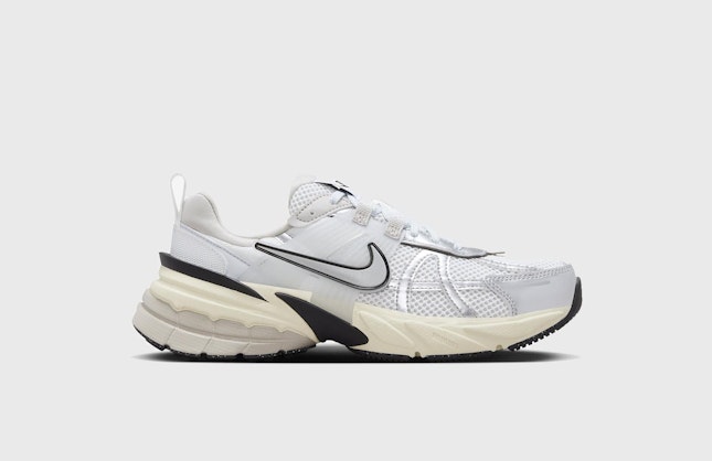 Nike Runtekk V2K "Metallic Silver"