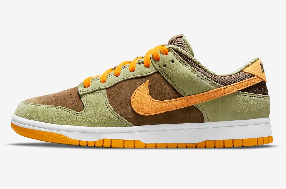 Nike Dunk Low "Dusty Olive"