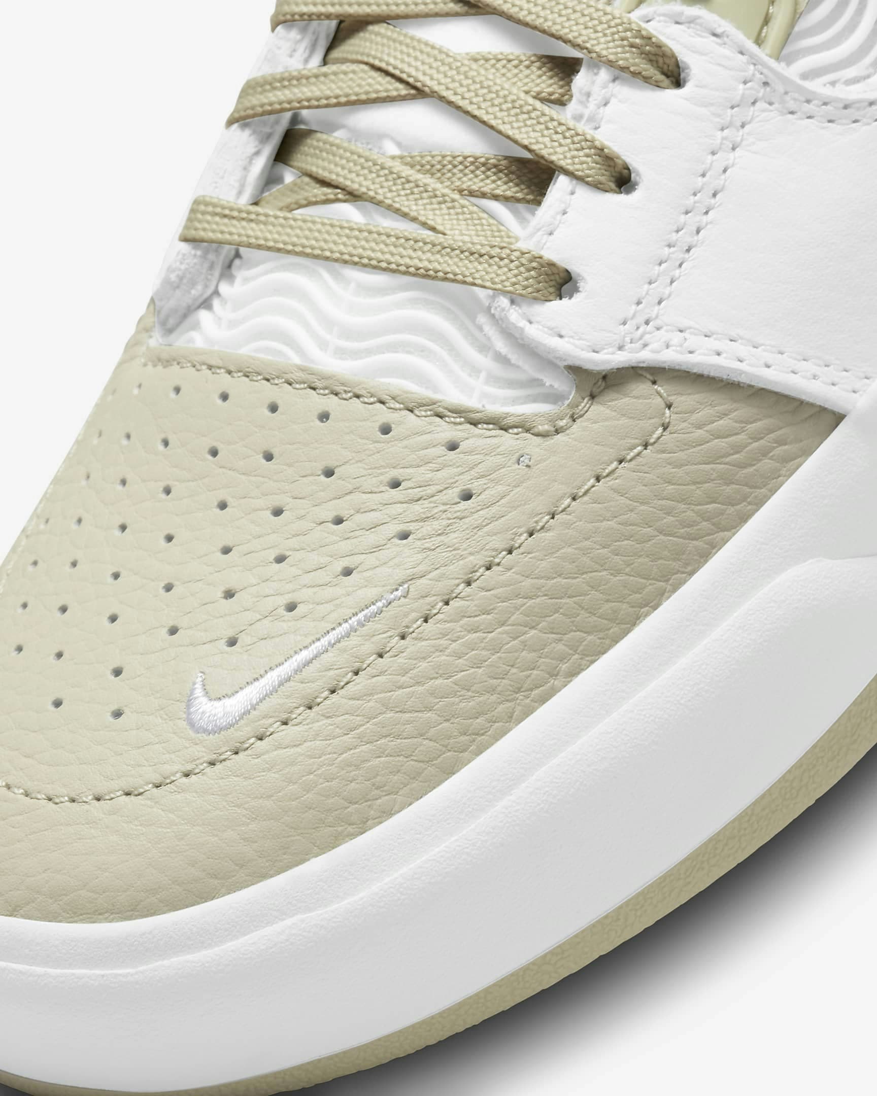 Nike SB Ishod Wair "Light Stone"