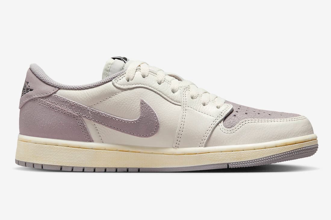 Air Jordan 1 Low OG “Atmosphere Grey”