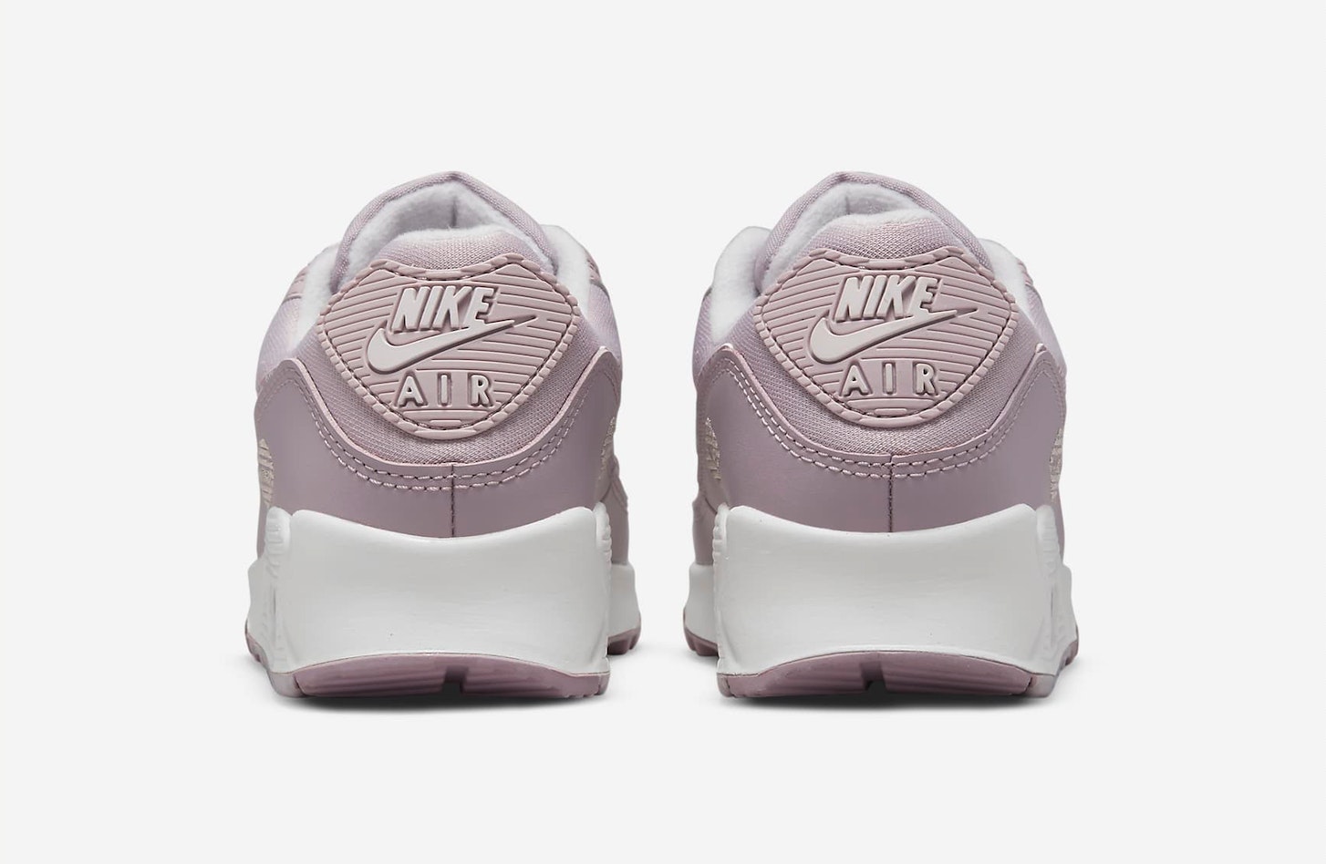 Nike Air Max 90 "Plum Fog"