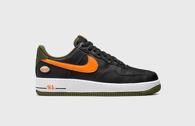 Nike Air Force 1 Low “Hoops” (Black/University Gold)