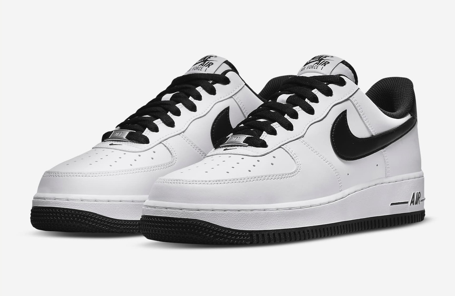 Nike Air Force 1 Low "Black Swoosh"