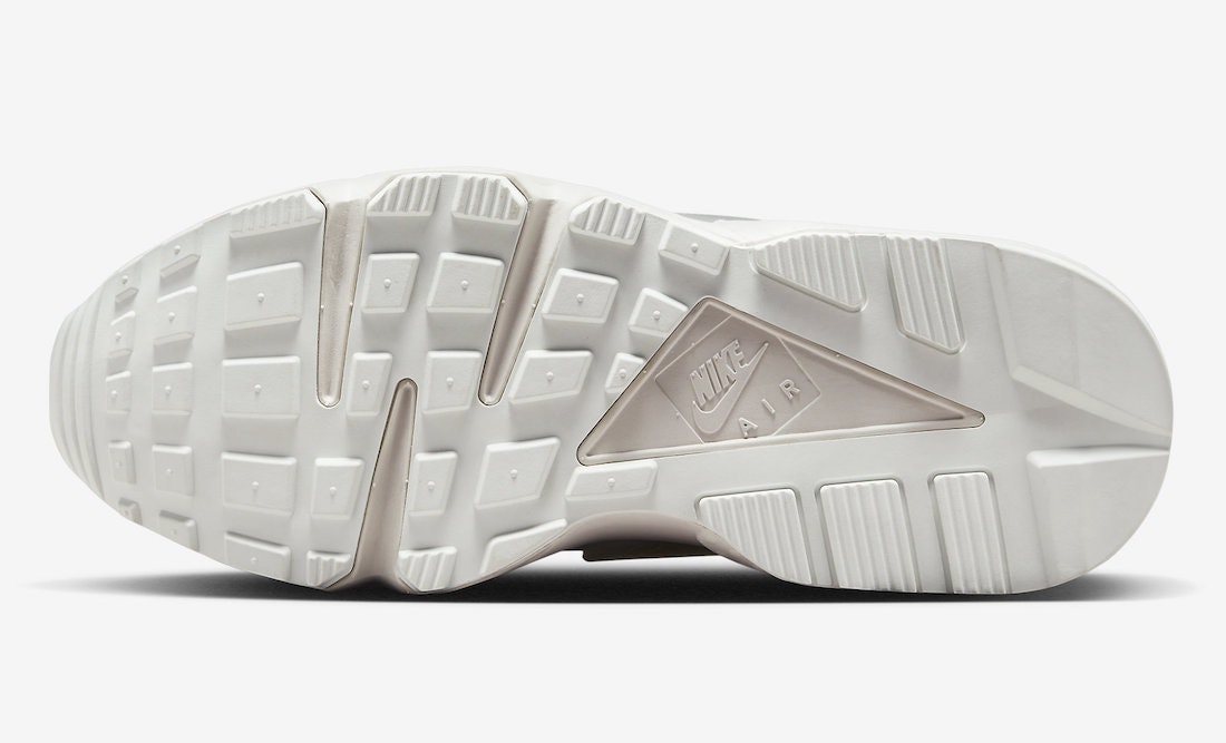Serena Williams x Nike Air Huarache "Summit White"