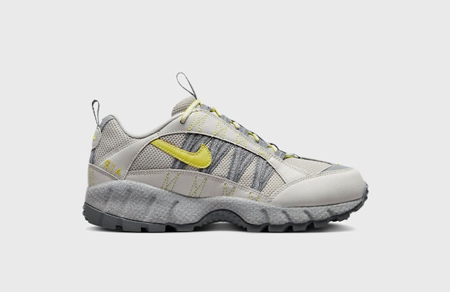 Nike Air Humara "High Voltage"