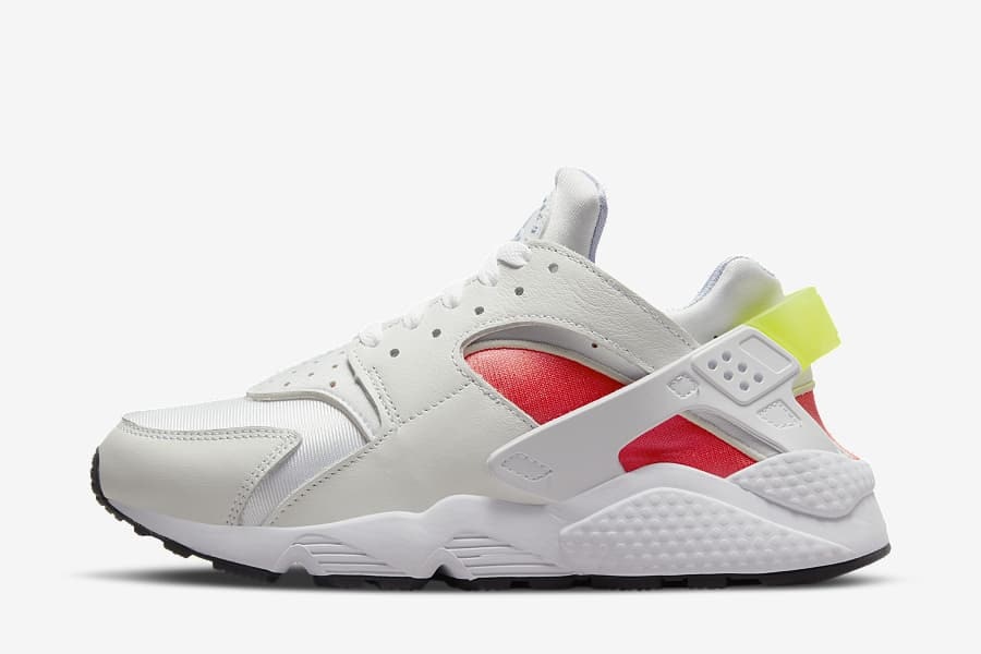 Nike Air Huarache “Bright Crimson”