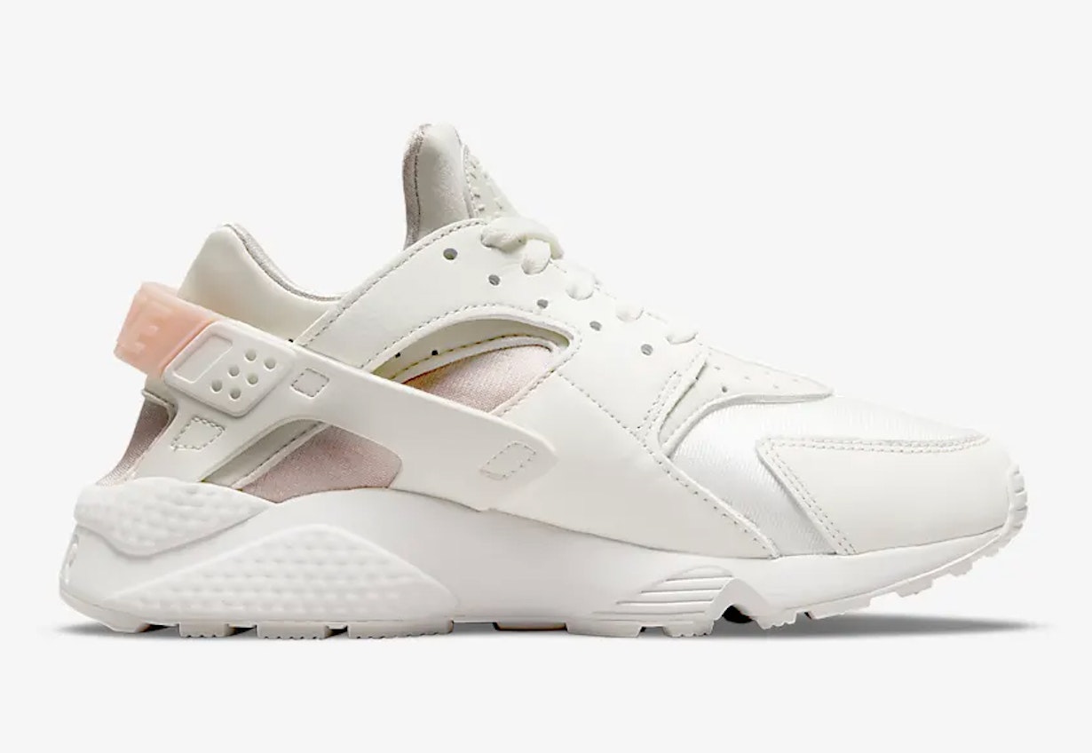 Nike Air Huarache "Light Bone"