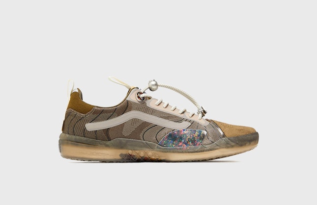 Advisory Board Crystals x Vans EVDNT EXT Ultimate Waffle "Miracle Conditions"