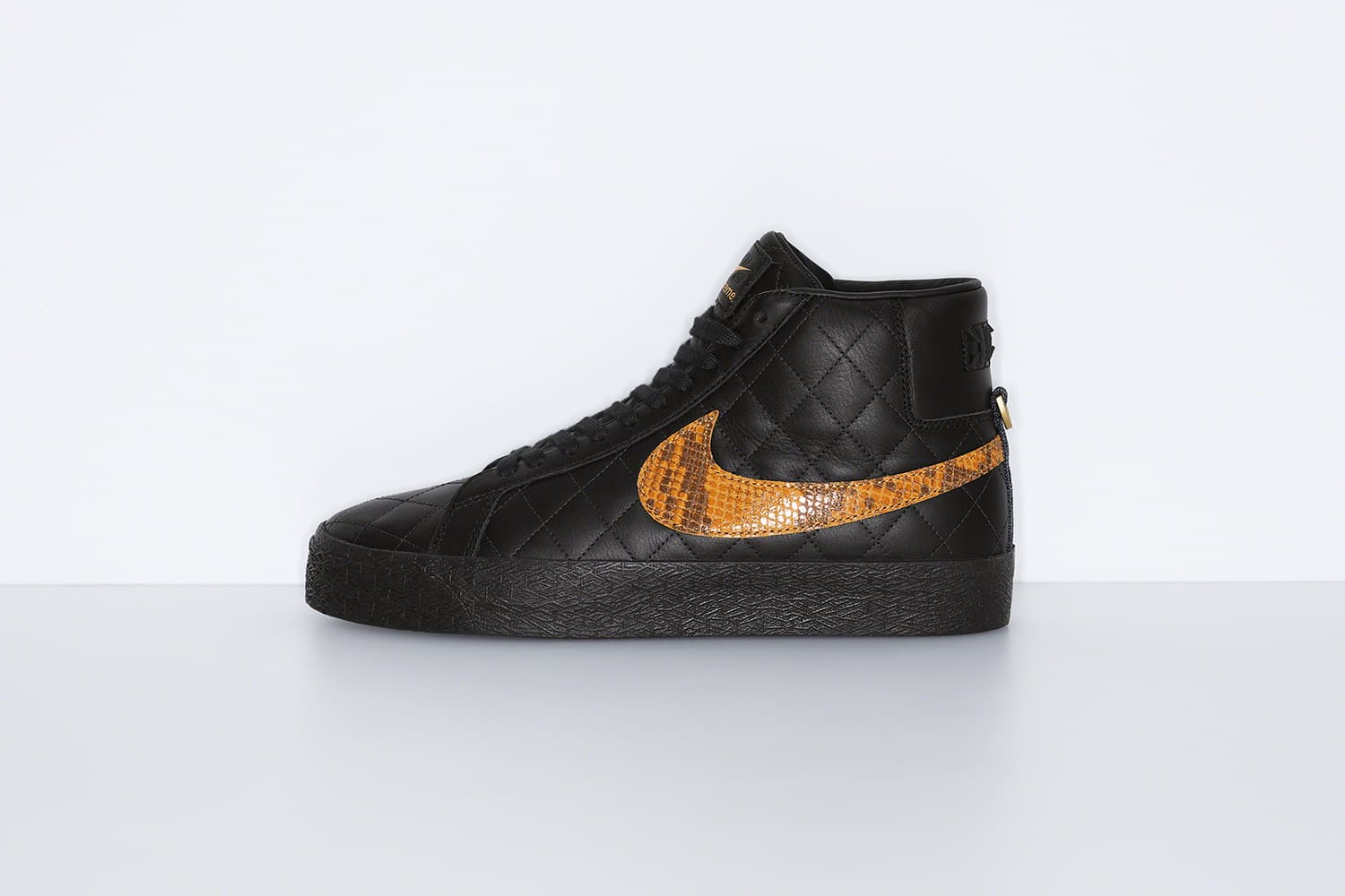 Supreme x Nike SB Blazer Mid Black Snakeskin kaufen HEAT MVMNT