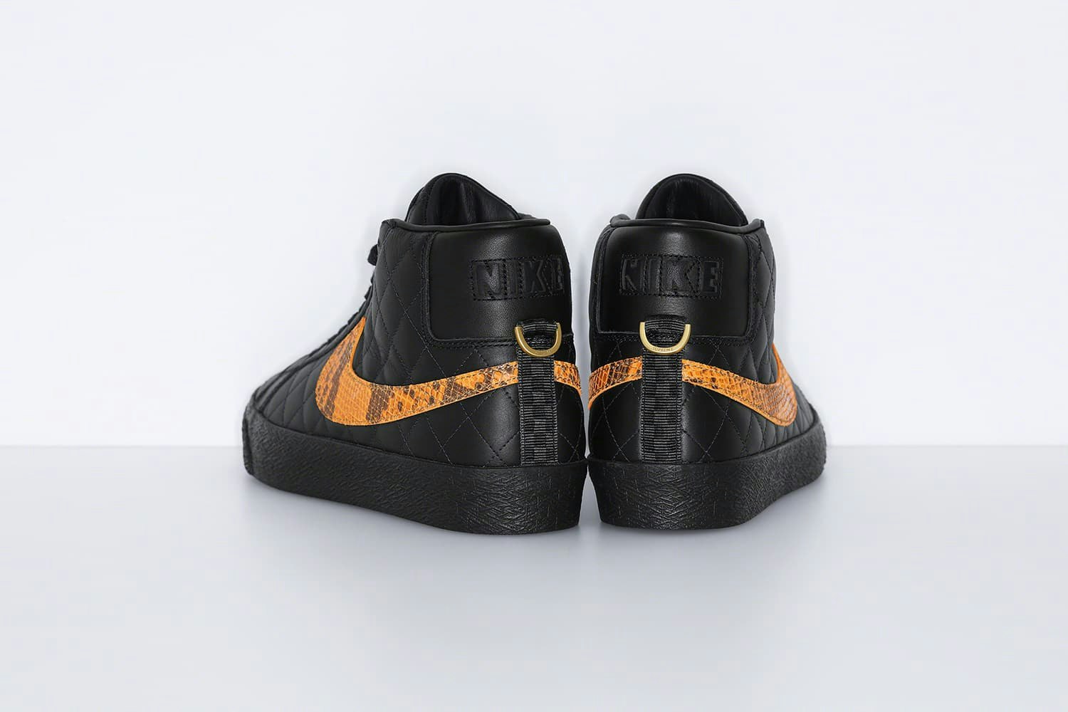 Supreme x Nike SB Blazer Mid "Black Snakeskin"