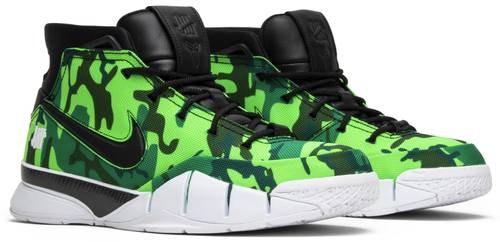 Undefeated x Nike Kobe 1 Protro "Silver Lake"