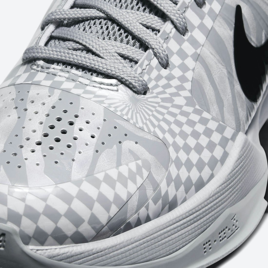 Nike Kobe 5 Protro "DeMar DeRozan"